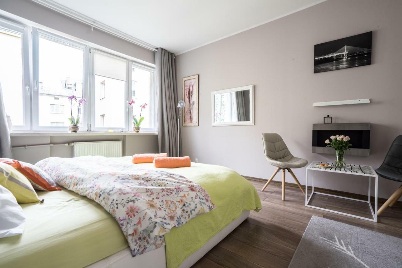 Sunny Wisla River Apartment Варшава Экстерьер фото